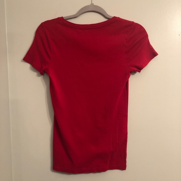 Merona Red V-Neck - Picture 2 of 4